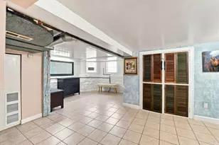 7439 S Ellis Ave, Chicago, IL 60619 - Photo 14