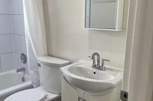 209 W Maple Ave, Mundelein, IL 60060 - Photo 12
