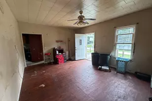 105 W Lincoln Ave, Arlington, IL 61312 - Photo 4
