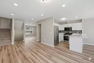 34308 N Goldenrod Rd, Round Lake, IL 60073 - Photo 2