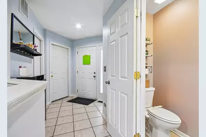 418 Lakeview Circle, Bolingbrook, IL 60440 - Photo 14