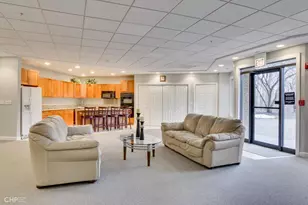 1 Renaissance Pl, Palatine, IL 60067 - Photo 10