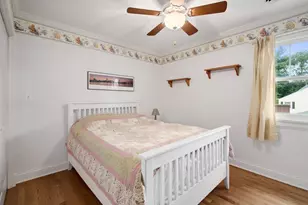 217 S Summit St, Wheaton, IL 60187 - Photo 26