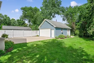 217 S Summit St, Wheaton, IL 60187 - Photo 34
