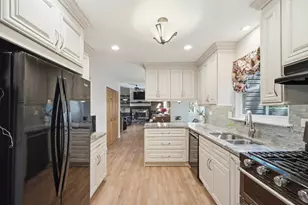 509 Tebay Pl, Schaumburg, IL 60194 - Photo 2