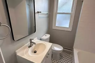 10730 S Ave G, Chicago, IL 60617 - Photo 6