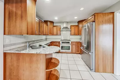 125 N Prospect Avenue, Clarendon Hills, IL 60514 - Photo 18