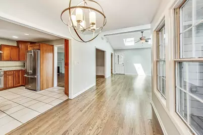 125 N Prospect Avenue, Clarendon Hills, IL 60514 - Photo 22