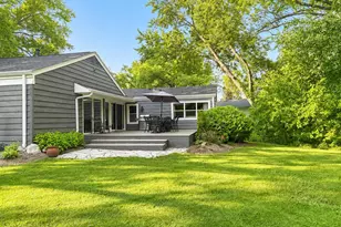 1716 Myrna Ct, Sleepy Hollow, IL 60118 - Photo 16
