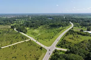 26825 N Fairfield Rd, Wauconda, IL 60084 - Photo 2