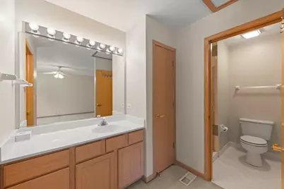 207 Ashley Way, Bloomingdale, IL 60108 - Photo 24