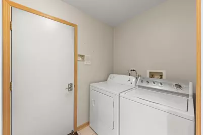 207 Ashley Way, Bloomingdale, IL 60108 - Photo 10