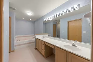 207 Ashley Way, Bloomingdale, IL 60108 - Photo 14