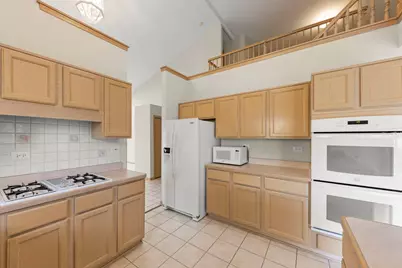 207 Ashley Way, Bloomingdale, IL 60108 - Photo 6