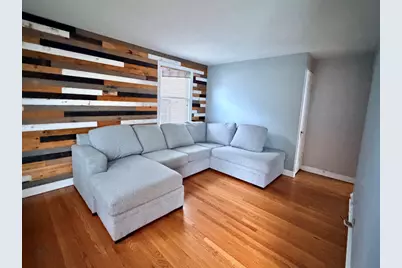 10806 S Whipple Street, Chicago, IL 60655 - Photo 4