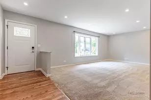 45 Monterey Dr, Vernon Hills, IL 60061 - Photo 12