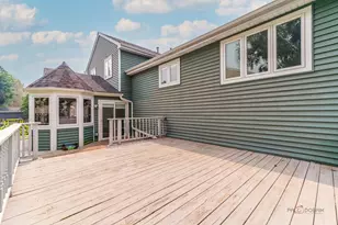 45 Monterey Dr, Vernon Hills, IL 60061 - Photo 42