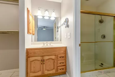 45 Monterey Drive, Vernon Hills, IL 60061 - Photo 34