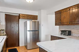9645 Ridgeland Ave, Oak Lawn, IL 60453 - Photo 6