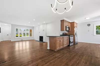5022 Fargo Avenue, Skokie, IL 60077 - Photo 8