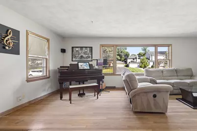 237 Chicago Avenue, Downers Grove, IL 60515 - Photo 2