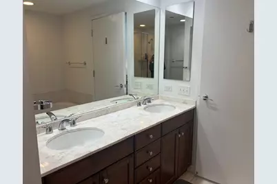 600 N Lake Shore Drive #914, Chicago, IL 60611 - Photo 20