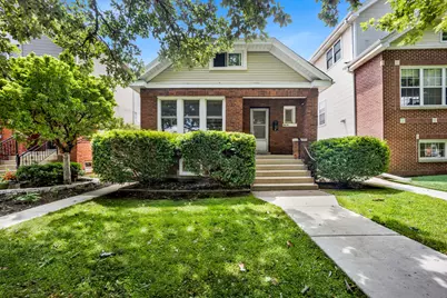 2419 W Berenice Avenue, Chicago, IL 60618 - Photo 1