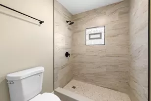 5024 S Lockwood Ave, Chicago, IL 60638 - Photo 14