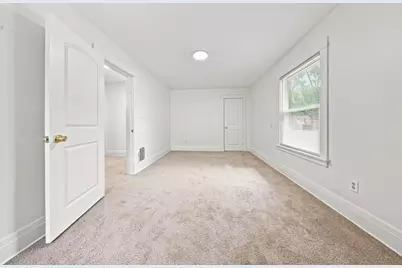 387 S Evergreen Avenue, Kankakee, IL 60901 - Photo 22