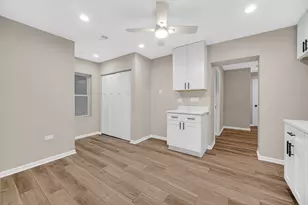 13706 S Atlantic Ave, Riverdale, IL 60827 - Photo 10
