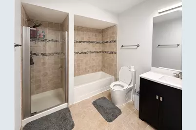 900 Ashley Court, Westmont, IL 60559 - Photo 18