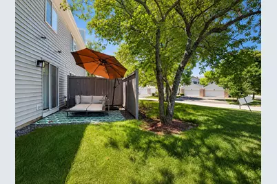 900 Ashley Court, Westmont, IL 60559 - Photo 26