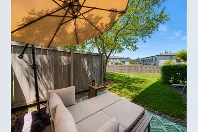 900 Ashley Court, Westmont, IL 60559 - Photo 28
