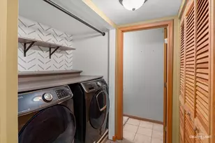 1114 Edgerton Dr, Joliet, IL 60435 - Photo 14