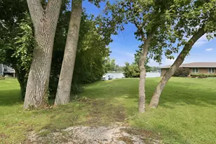 39181 N Cedar Crest Dr, Lake Villa, IL 60046 - Photo 38