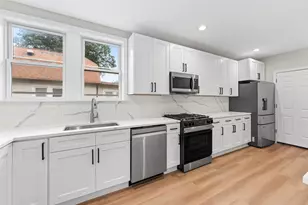 1653 W 92nd St, Chicago, IL 60620 - Photo 8