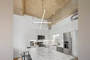 125 E 13th St, Chicago, IL 60605 - Photo 6