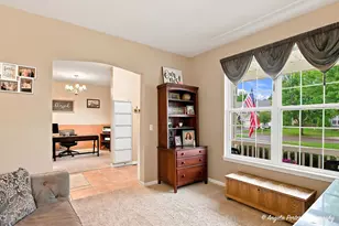 751 Needlegrass Pkwy, Antioch, IL 60002 - Photo 4