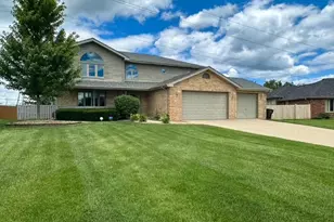 19211 Brompton Ct, Mokena, IL 60448 - Photo 1