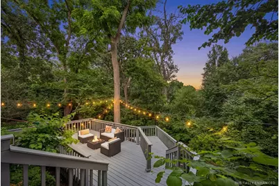 11515 Burr Oak Lane, Burr Ridge, IL 60527 - Photo 36