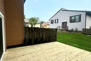 328 Ottawa Dr, Bolingbrook, IL 60440 - Photo 16