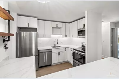 [Address not provided], Lisle, IL 60532 - Photo 20