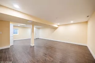 760 Pleasant St, Woodstock, IL 60098 - Photo 14
