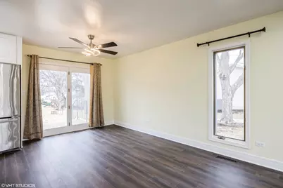 760 Pleasant Street, Woodstock, IL 60098 - Photo 4