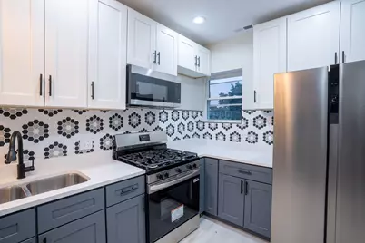 7948 S Evans Avenue #2M, Chicago, IL 60619 - Photo 4