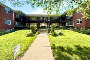 720 N Western Ave, Park Ridge, IL 60068 - Photo 1