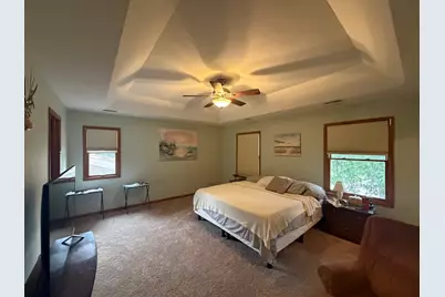 285 E Montrose Avenue, Wood Dale, IL 60191 - Photo 6