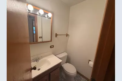 285 E Montrose Avenue, Wood Dale, IL 60191 - Photo 20