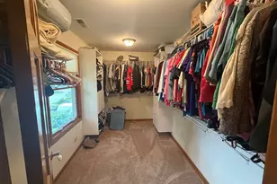 285 E Montrose Ave, Wood Dale, IL 60191 - Photo 8