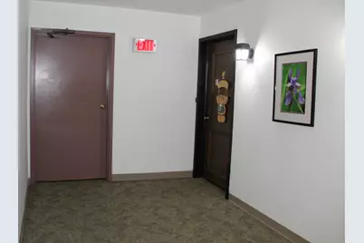 2929 Sunnyside Drive #131B, Rockford, IL 61114 - Photo 2